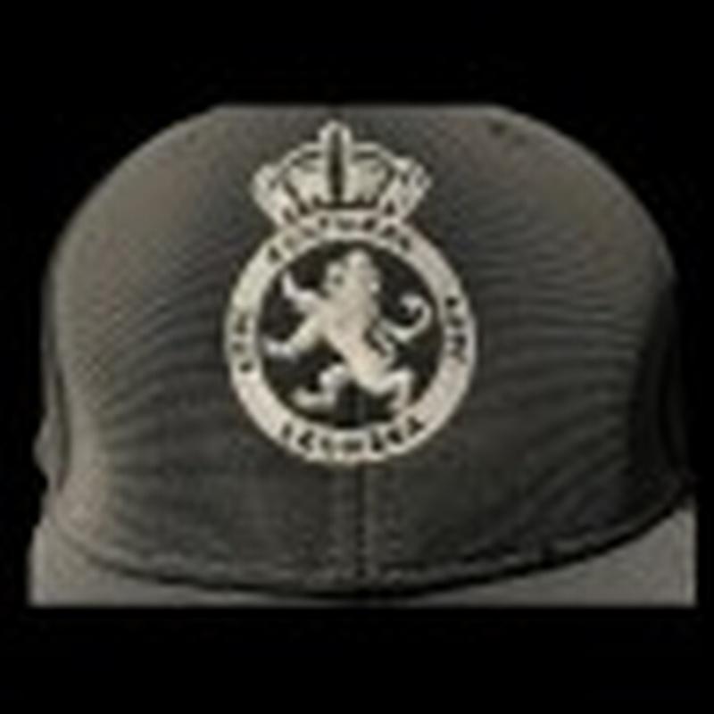 GORRA NEGRA BORDADA CULTURAL