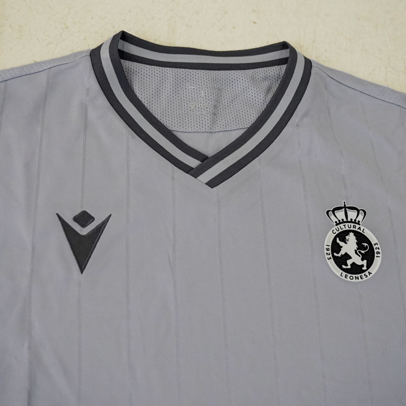 CAMISETA JUEGO GRIS