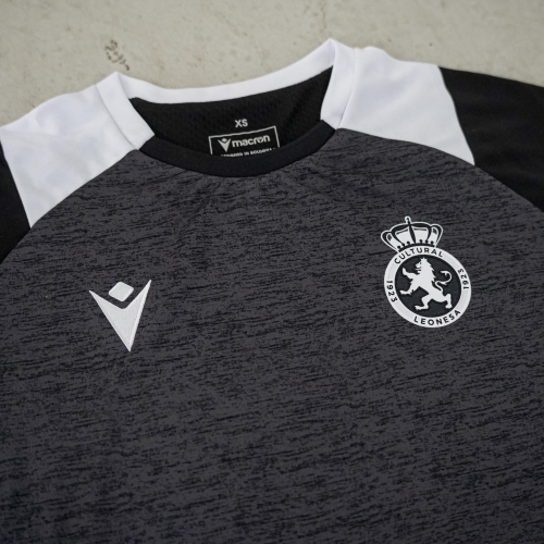 CAMISETA TECNICA NEGRA